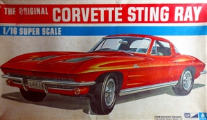 1963 Corvette (4 'n 1) Stock, Road Racer, Street Custom, Drag (1/16)
