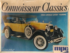 1928 Lincoln 4-Door Sport Touring Connoisseur Classics  (1/25) (fs)