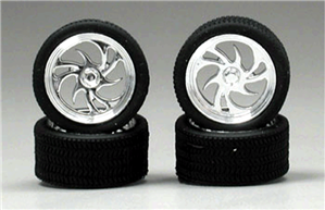 Diablo Chrome Wheels with Low-Profile Tires (Set of 4) (1/25)