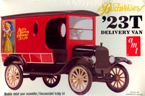1923 Ford Model 'T' Budweiser Delivery Van (1/25) (fs)