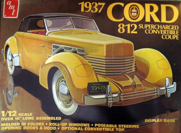 Lindberg Models 1937 Cord Convertible 1/25 Skill Level 2 Ages 10+ 