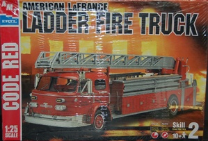 American LaFrance Ladder Truck  (1/25) (fs)