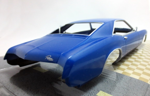1966 Buick Riviera Lowrider ProShop Pre-Painted Royal Blue (1/25) (fs)