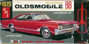 1965 Oldsmobile Dynamic 88 (3 'n 1) Stock, Custom or Racing (1/25)