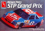 1990 Pontiac Grand Prix 'STP'  #43 Richard Petty  (1/25) (fs)