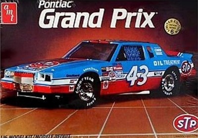 Orig s TYCO Richard Petty 1988 STP Pontiac Grand Prix MINT ON CARD NEW o 1990 