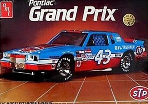 1984 STP #43 Richard Petty Pontiac Grand Prix (1/16) (fs)