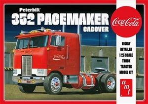 Peterbilt 352 Pacemaker Cabover "Coca-Cola Special Edition" (1/25) (fs) Damaged Box