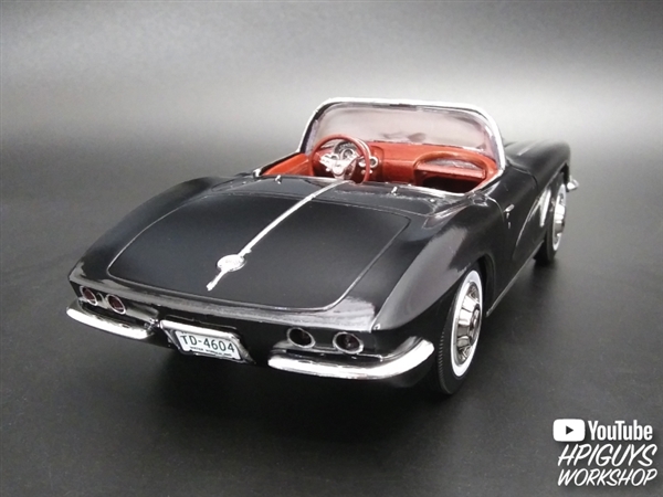 Modellino Diecast 1:18 Chevrolet Corvette C1 Cabrio 1962 - Marrone Metallizzato Honduras - Autoworld