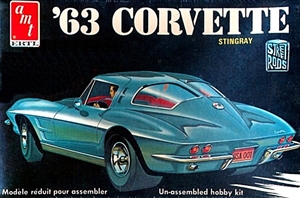1963 Corvette Stingray Split-Window Coupe (3 'n 1) (1/25)  Damaged Box