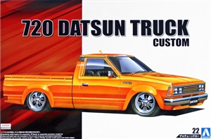 1982 Nissan 720 Datsun Custom Pickup Truck (1/24) (fs)