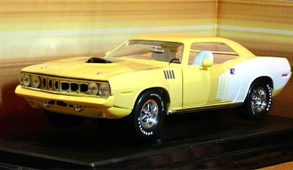 Details about   Racing Champions Mint Fuchsia 1971 Plymouth Barracuda Version B 1:64 SC 