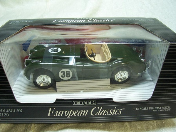 1948 JAGUAR XK120 RACE #38 BRITISH RACING GREEN(1/18) Rare Diecast