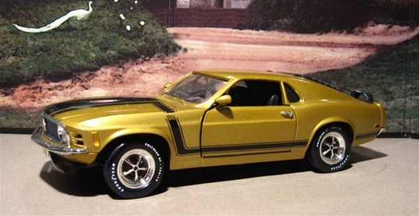 1970 Mustang BOSS 302 Aztec Gold, Black BOSS Striping, Black Interior(1 ...