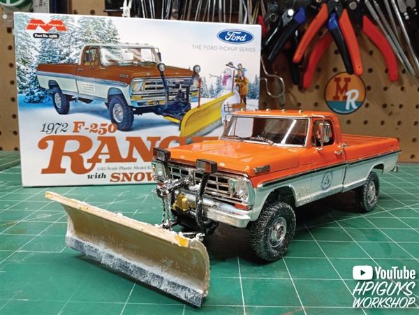 Moebius Models 1972 Ford F-250 4x4 with Snow Plow - Small Addictions RC