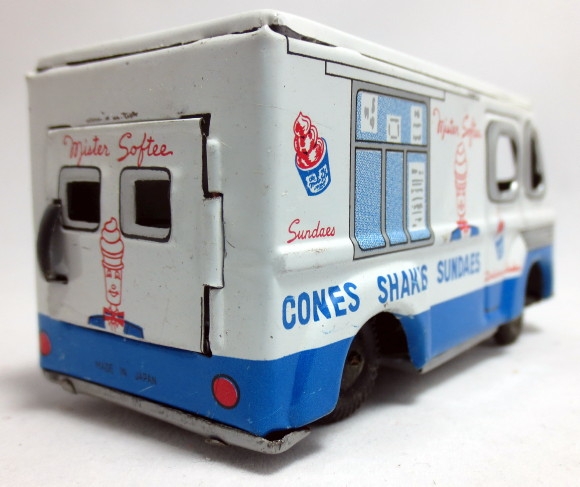 Mr Softee N Scale Ice Cream delivery vehicle 