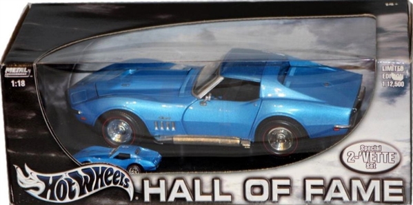 1:64 Scale Throw Back HOT Wheels Die-Cast Vehicle Mattel Flying Customs 69 COPO Corvette 2013 Release of The 1974 Classic Series
