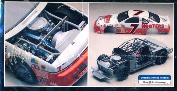 #7 Alan Kulwicki Hooters Thunderbird 1/32nd Scale Slot Car Decals 