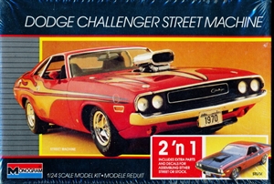 1970 Dodge Challenger (2 'n 1) Stock or Street (1/24) (fs)