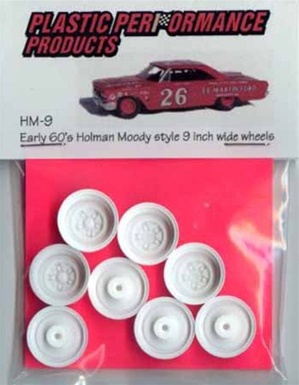 1960's and 70's Holman Moody Style 9 inch wide wheels. (molded white) (4 with inner wheels) 1/25