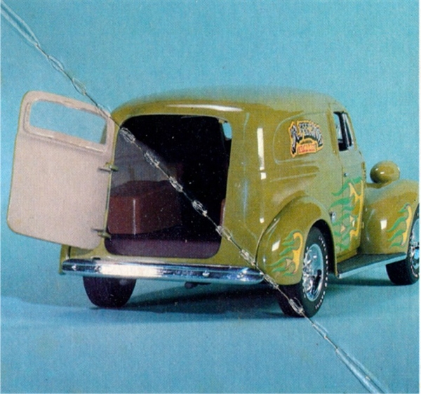 1939 Chevy Sedan Delivery (1/24)
