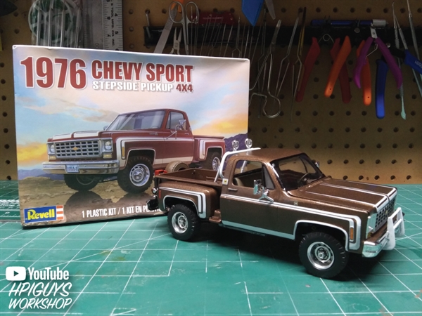Stock Frame/Chassis and Engine Set 1/24 Details about   Revell 1976 Chevy Stepside 4X4 Pickup 