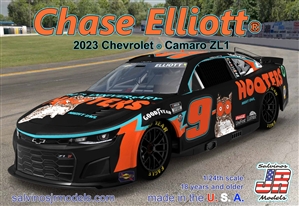 Hendrick Motorsports 2023 Chevrolet Camaro Chase Elliott Hooters #9