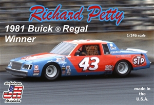 Richard Petty's 1981 Race Winning "STP" #43 Buick Regal (1/24) (fs) Damaged Box