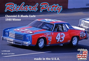 Richard Petty Chevy Monte Carlo "STP  # 43" 1980 "Nashville" Winner (1/25) (fs) Damaged Box